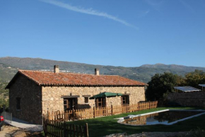 Отель Casa Rural de Agroturismo el Vallejo  Касас-Дель-Кастаньяр